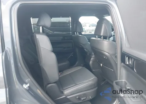 2024 Hyundai Santa Fe Calligraphy z USA, uszkodzony, nr VIN 5NMP54GL6RH048137